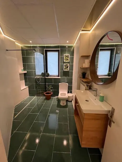 Heart Of The City Chic 2-Bedroom Apartment Bukurešť