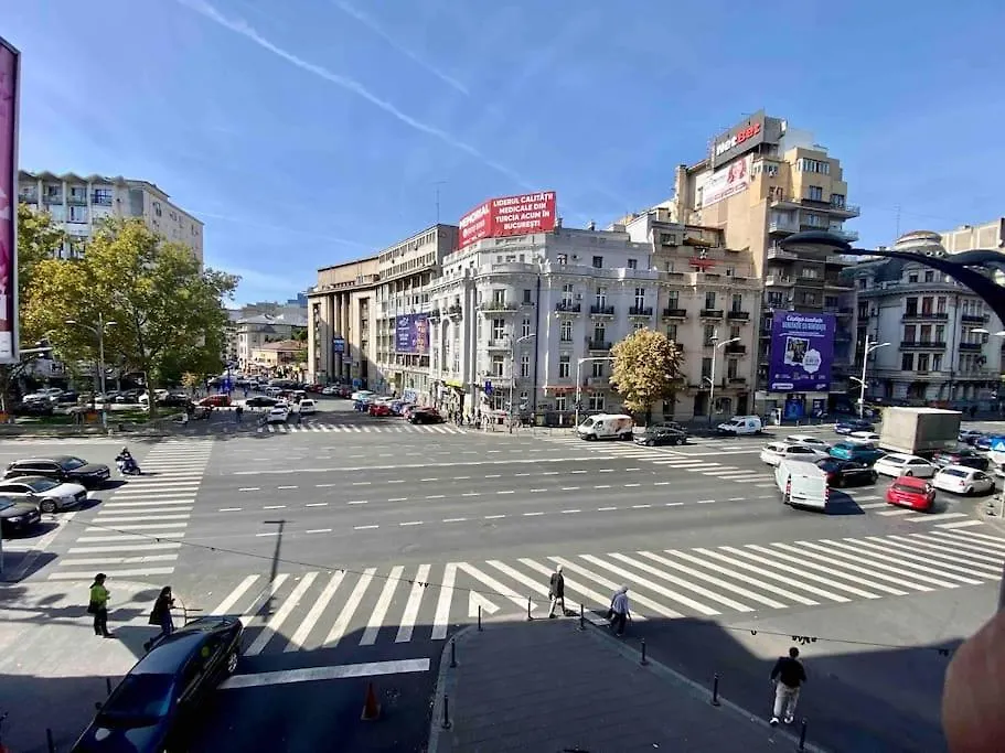 Heart Of The City Chic 2-Bedroom Apartment Bucharest 0*,  Romania